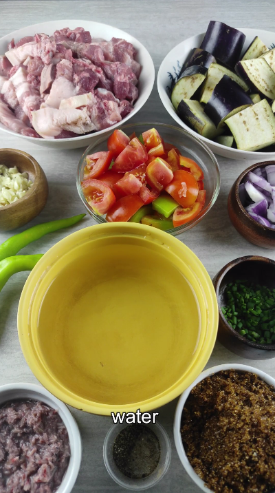 Binagoongan ingredients